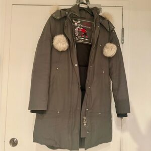 Moose Knuckles Gray Ski Parka